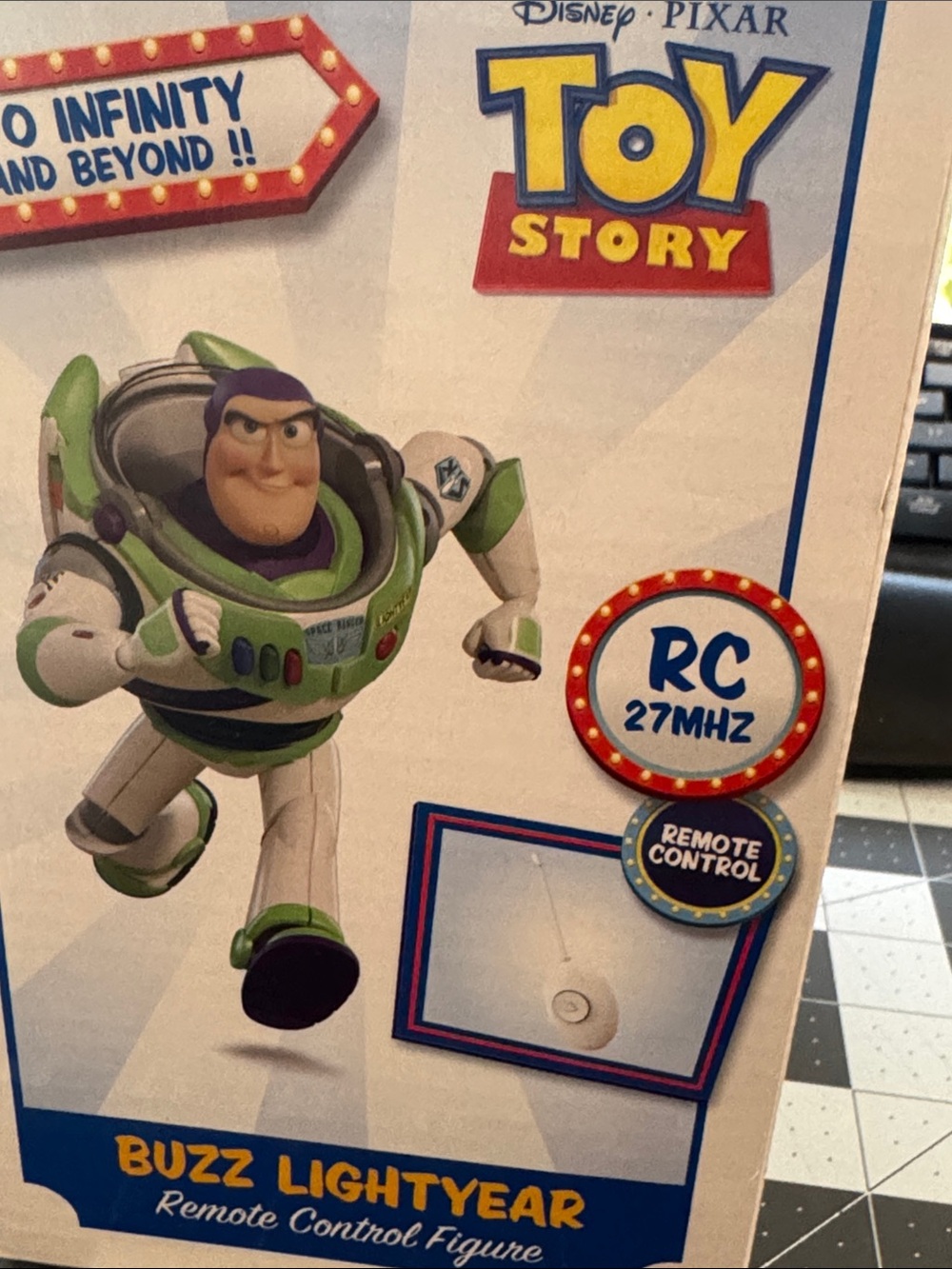 Disney Toy Story Buzz Lightyear RC Figure - White, Green & Purple - Picture 3 of 5